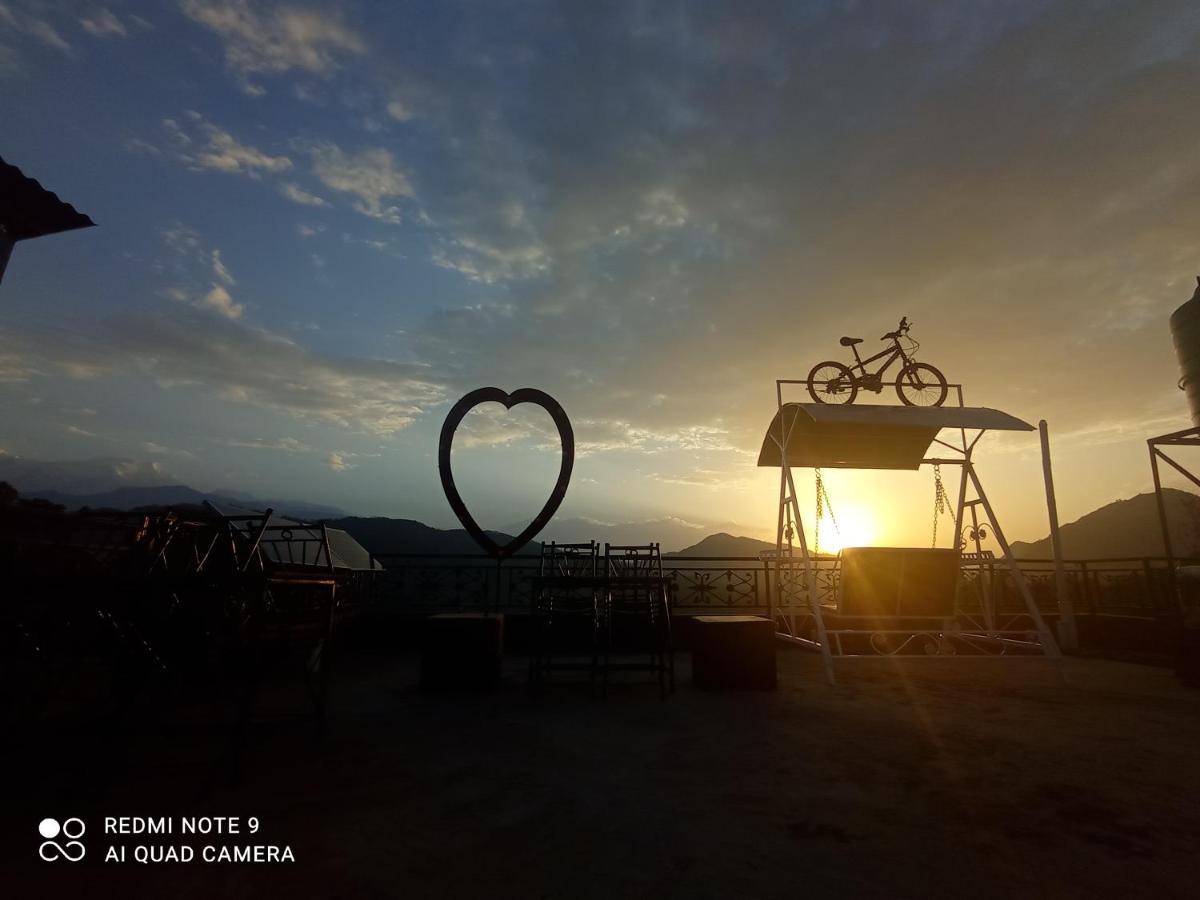 Begnas Coffee House & Hotel Deorāli المظهر الخارجي الصورة