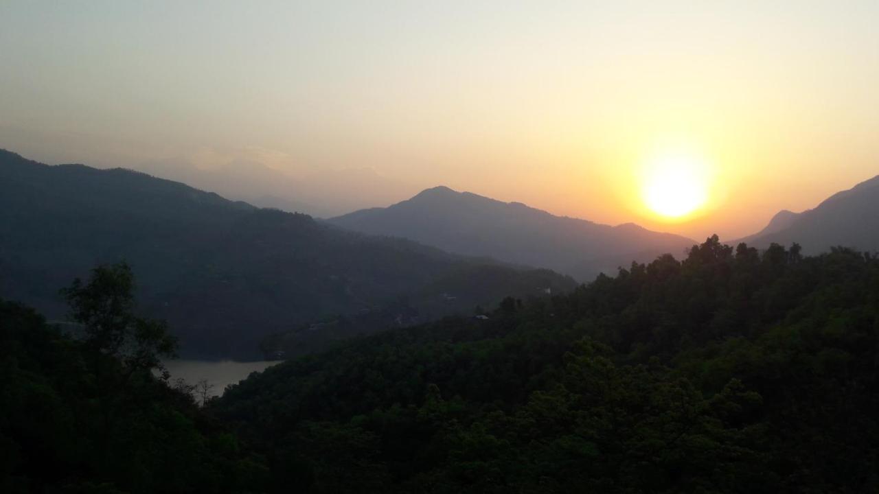 Begnas Coffee House & Hotel Deorāli المظهر الخارجي الصورة