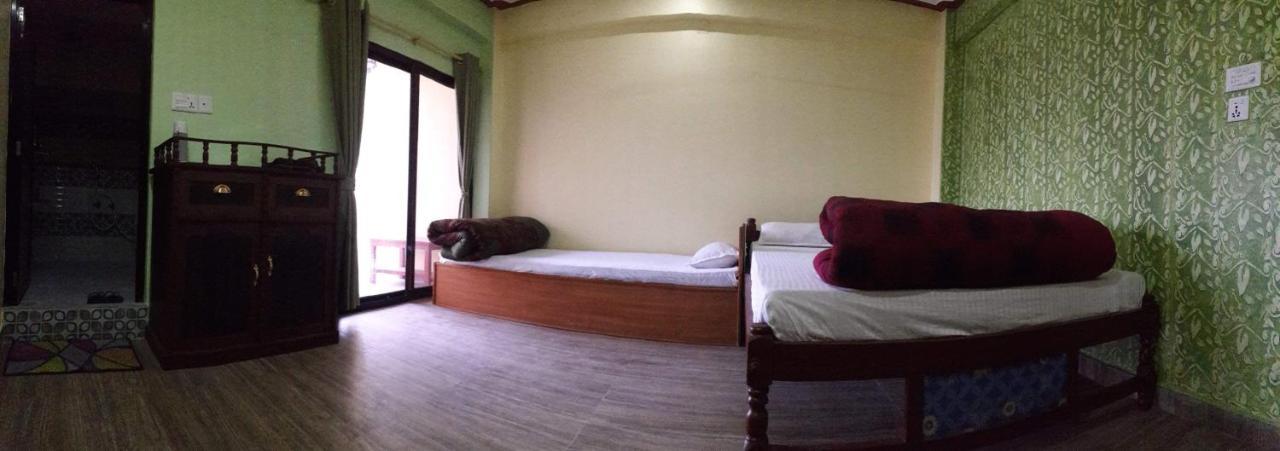 Begnas Coffee House & Hotel Deorāli المظهر الخارجي الصورة